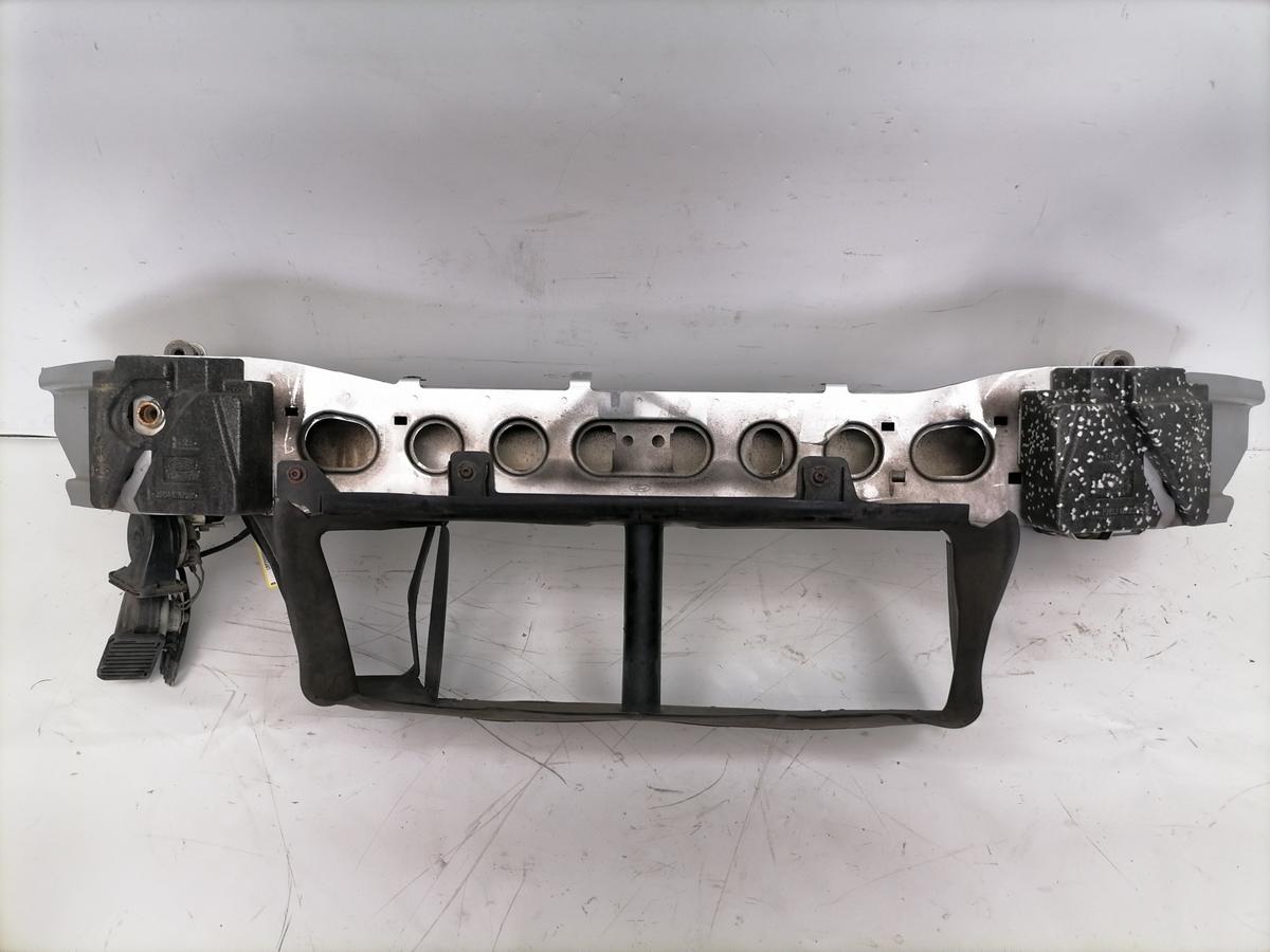 Ford Focus 3 original Tr&auml;ger Verst&auml;rkung Sto&szlig;stange Stossf&auml;nger vorn Bj.2013